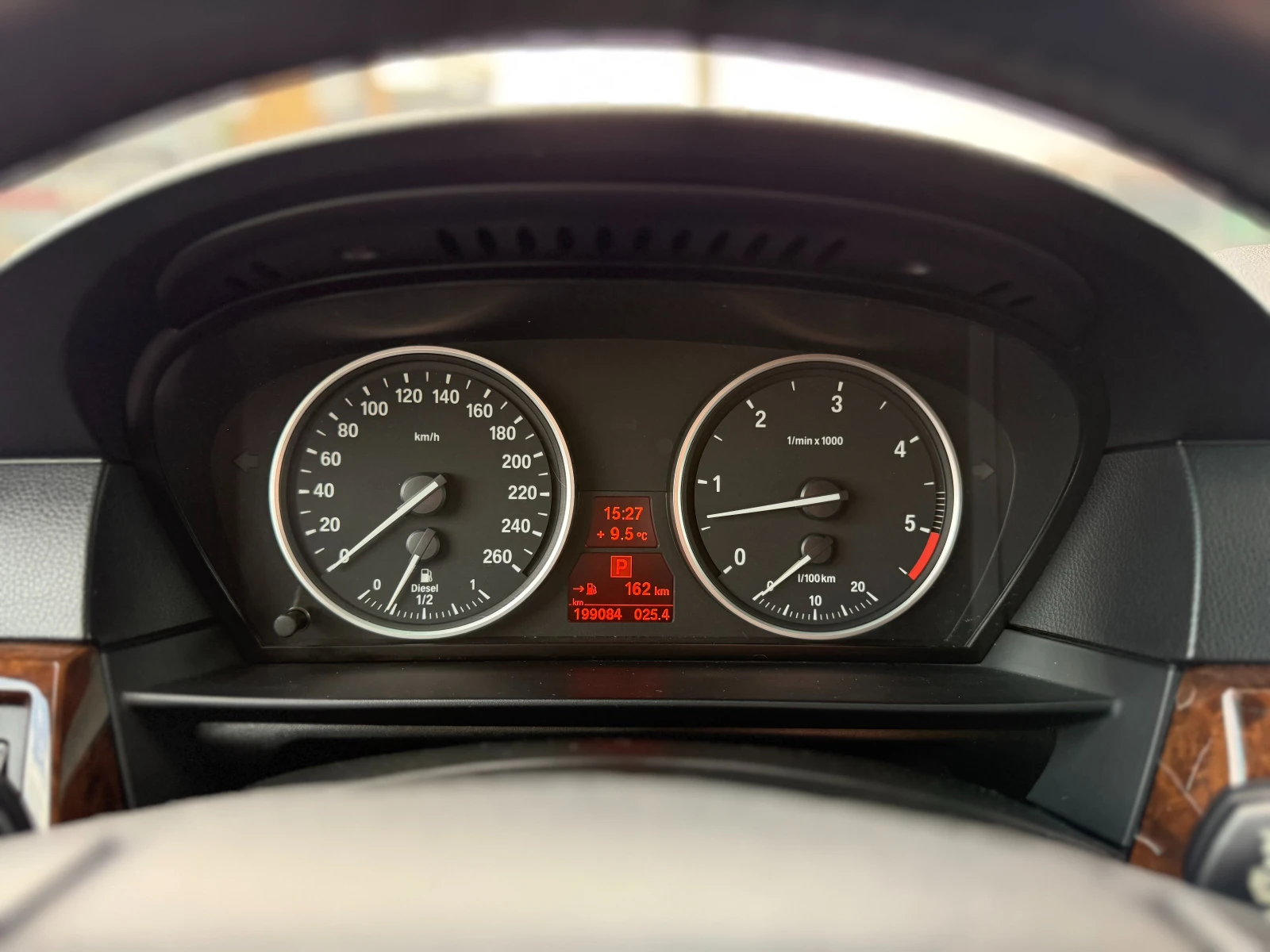 BMW 530 6 МЕСЕЦА ГАРАНЦИЯ/3.0D 235к.с. Facelift, снимка 13 - Автомобили и джипове - 53885470