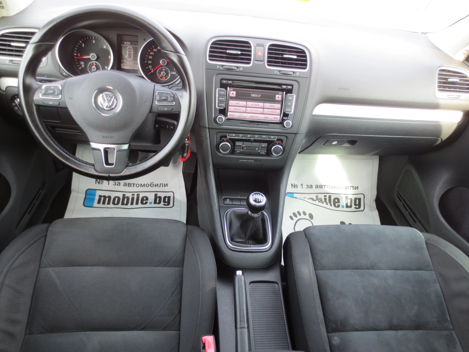 VW Golf 2.0 TDI 4 MOTION, снимка 13 - Автомобили и джипове - 53987784