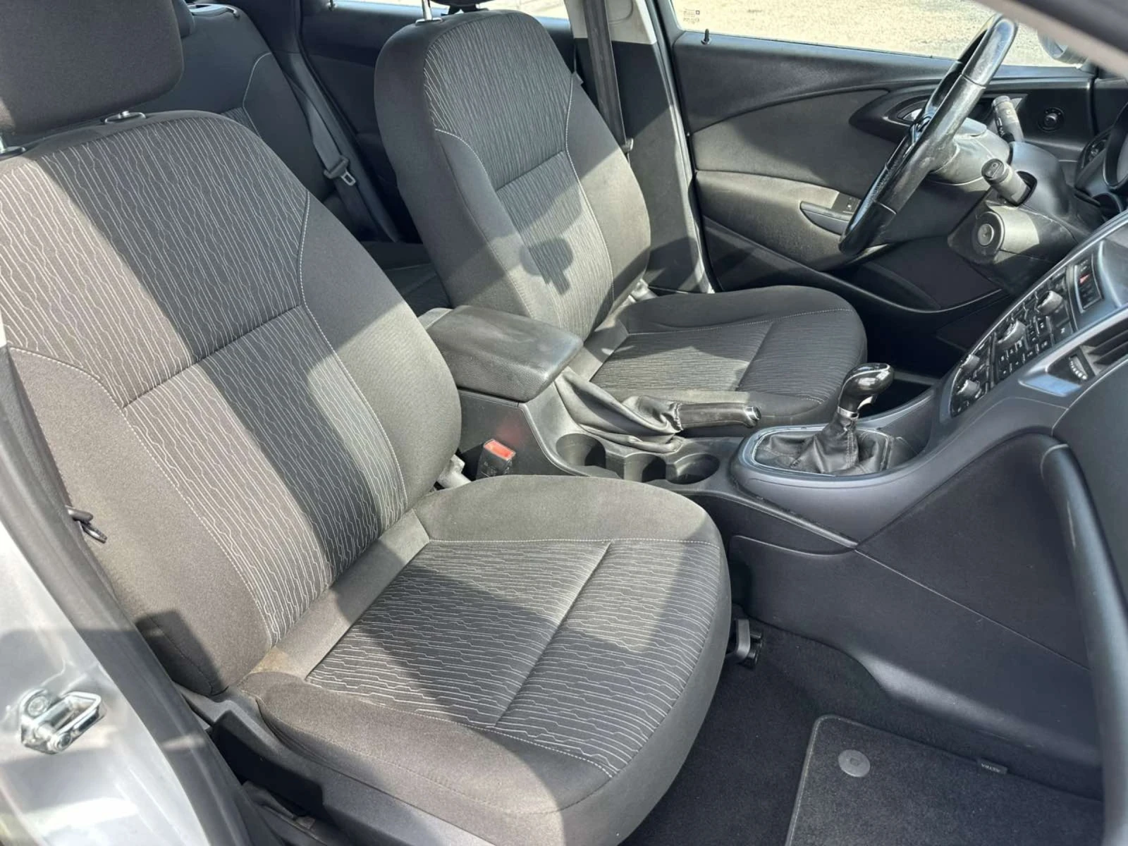 Opel Astra 1.6 cdti | Mobile.bg � ����������� 9