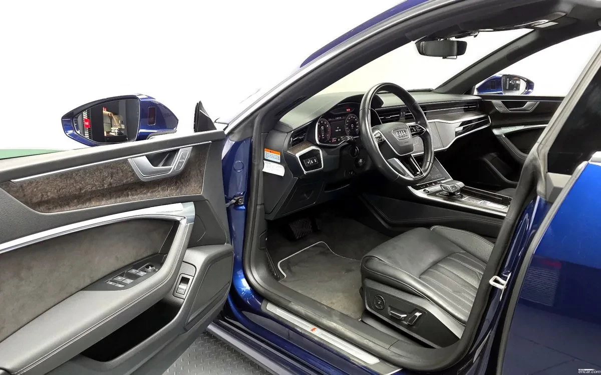 Audi A7 3.0 55TFSI Quattro, Distronic, HeadUP, Обдух., снимка 10 - Автомобили и джипове - 54699877