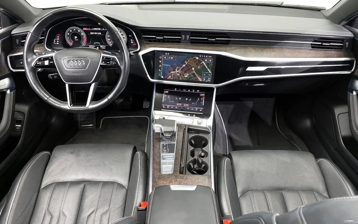 Audi A7 3.0 55TFSI Quattro, Distronic, HeadUP, Обдух., снимка 7 - Автомобили и джипове - 54699877
