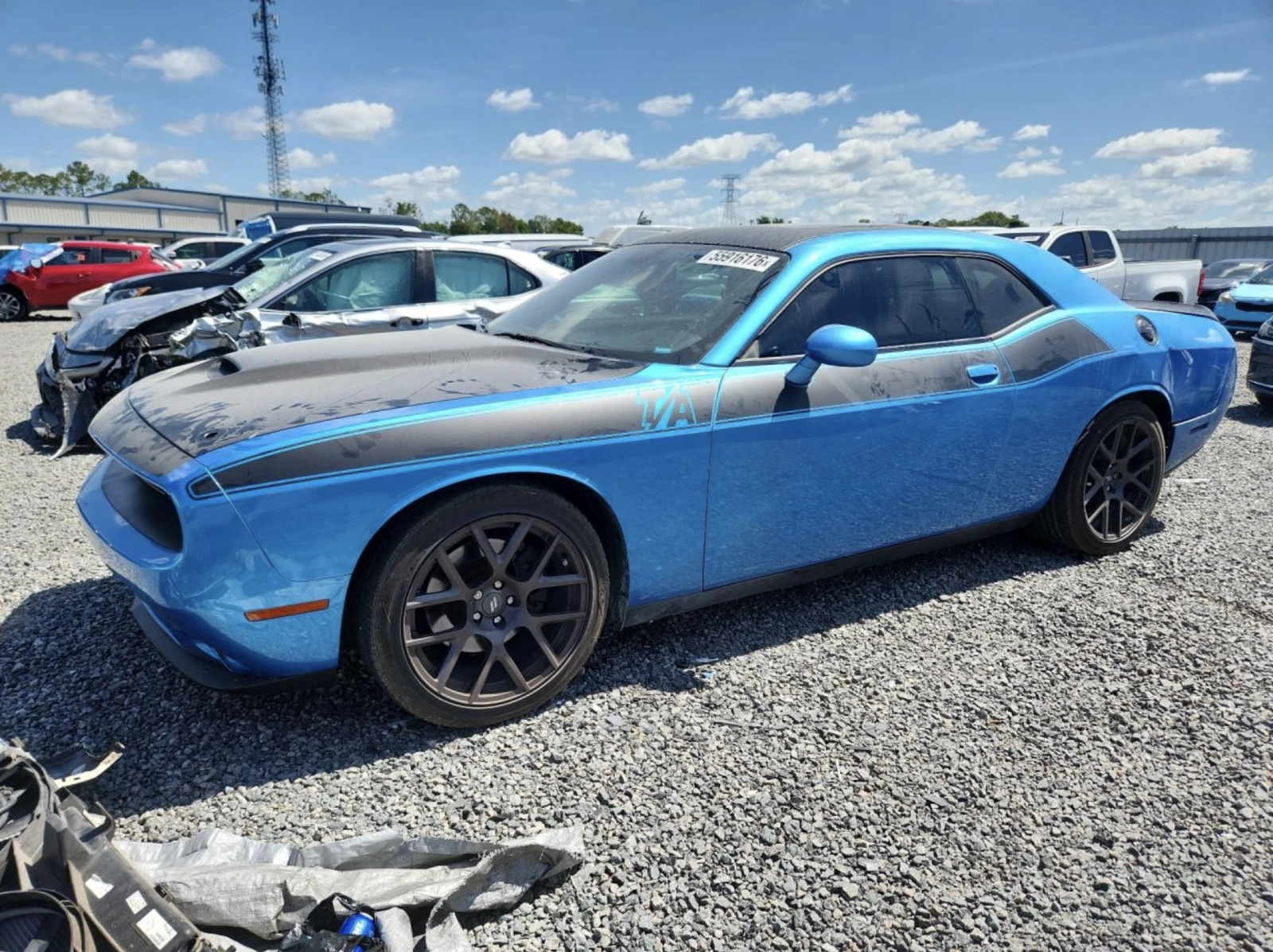 Dodge Challenger АВТОКРЕДИТ