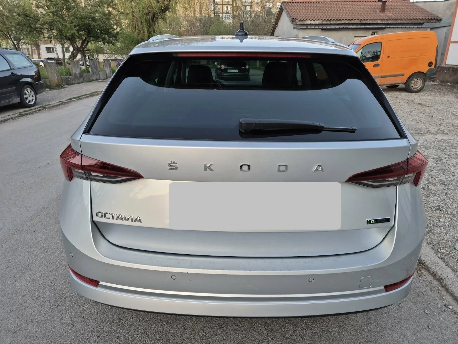 Skoda Octavia 1.5 TSI Бензин/Метан, снимка 14 - Автомобили и джипове - 55830281