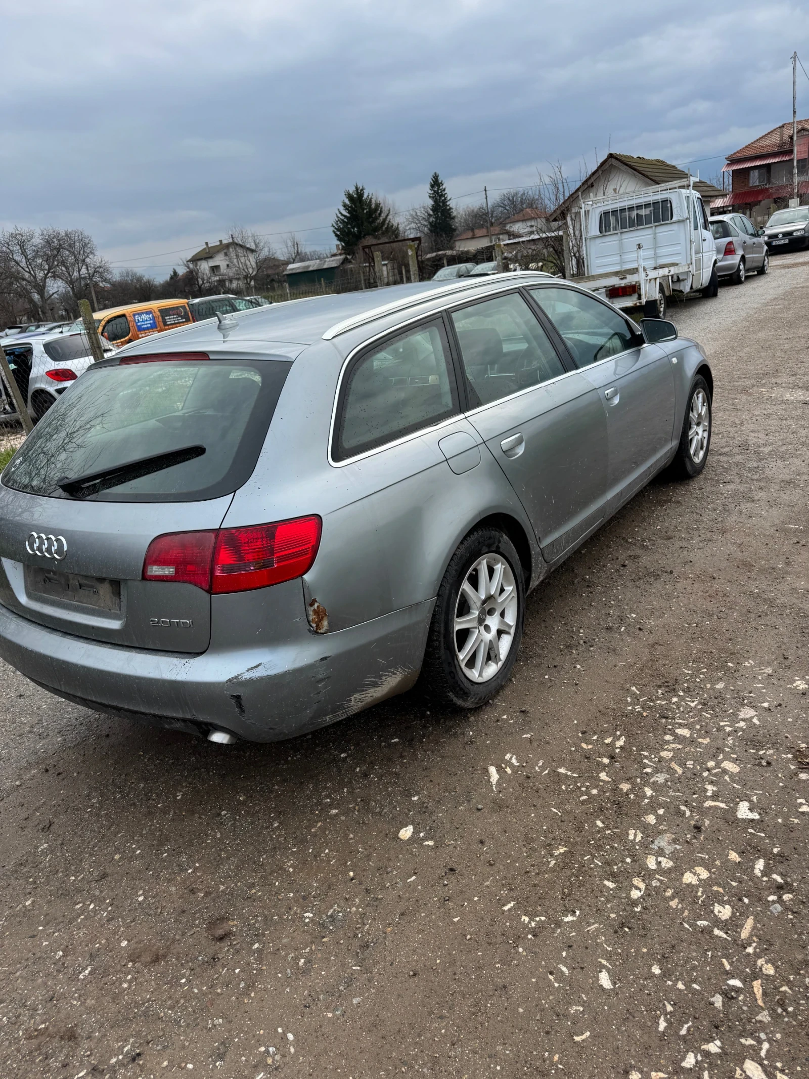 Audi A6 2.0TDI, снимка 4 - Автомобили и джипове - 55076468