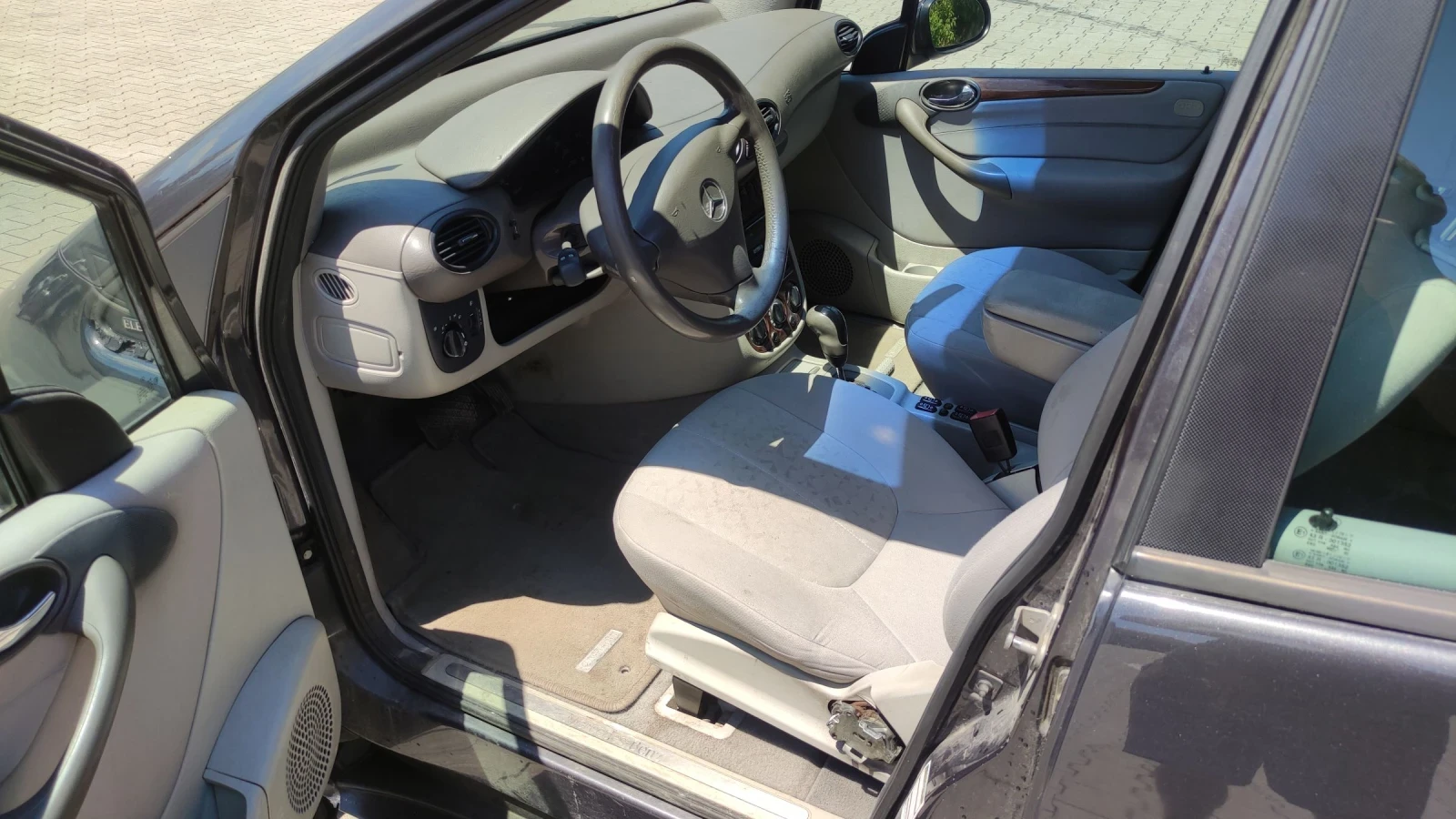 Mercedes-Benz A 170, снимка 12 - Автомобили и джипове - 55241511