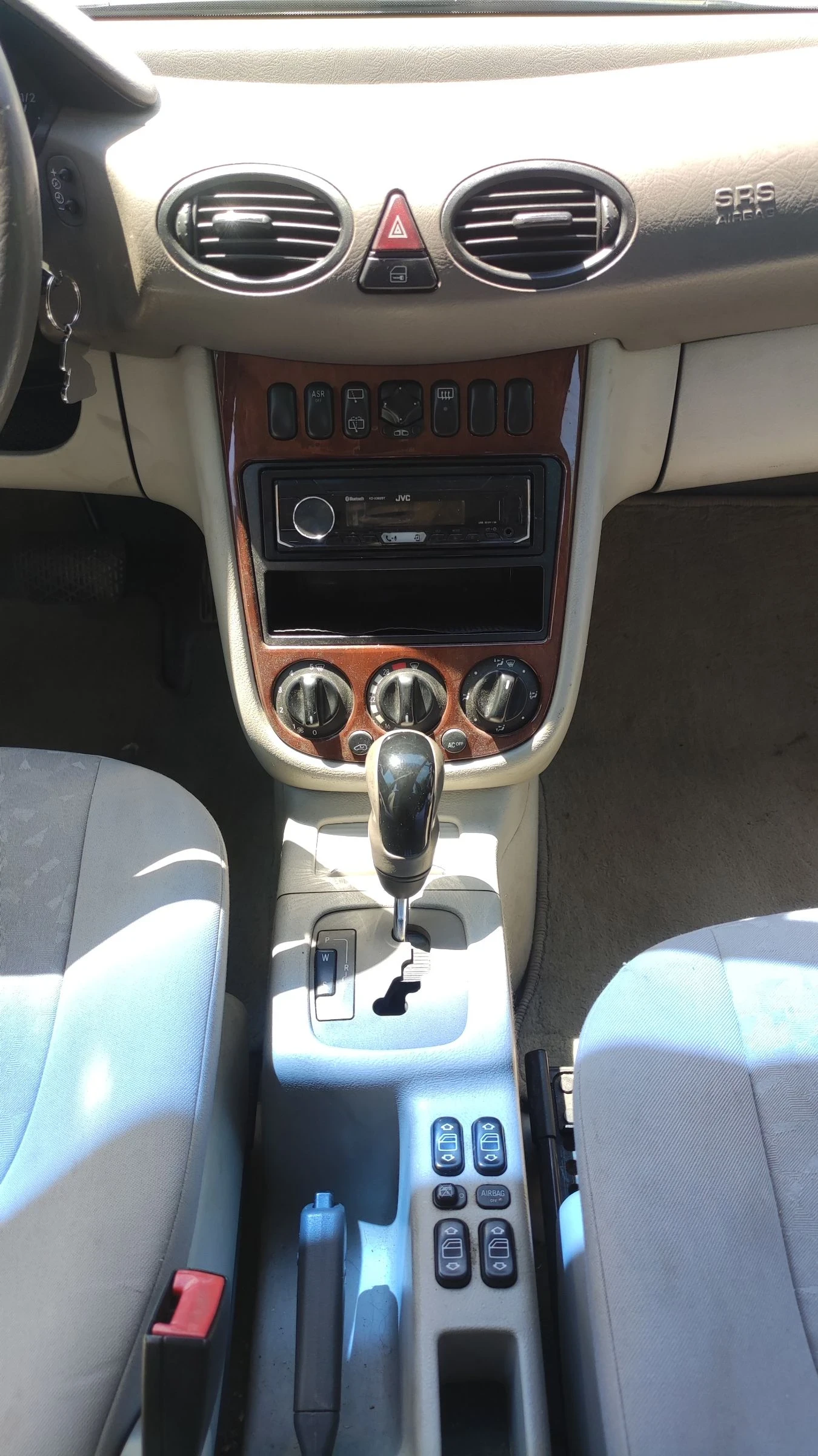 Mercedes-Benz A 170, снимка 10 - Автомобили и джипове - 55241511