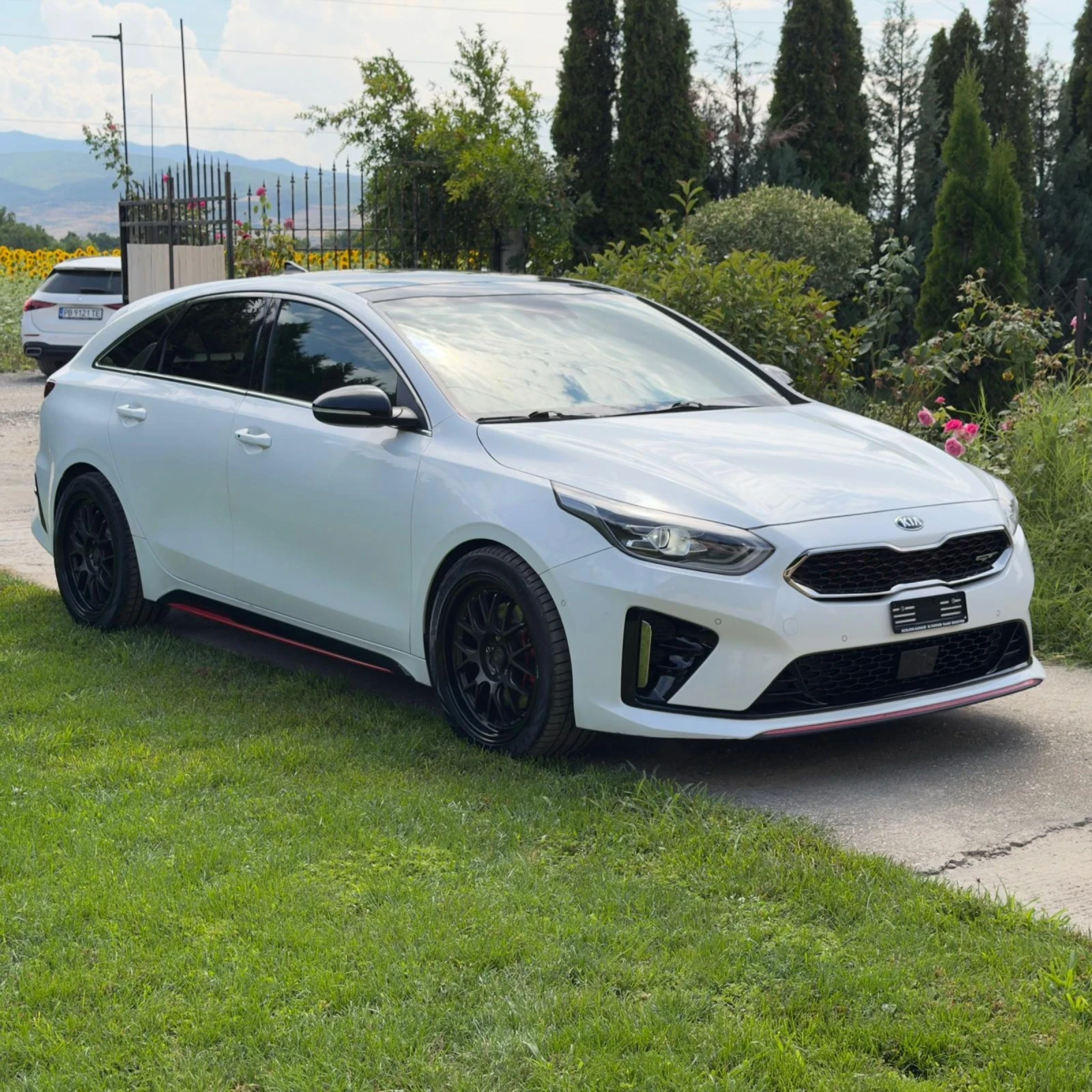 Kia Pro ceed GT 1.6 T-GDI 204HP/7DCT/SWISS/FULL