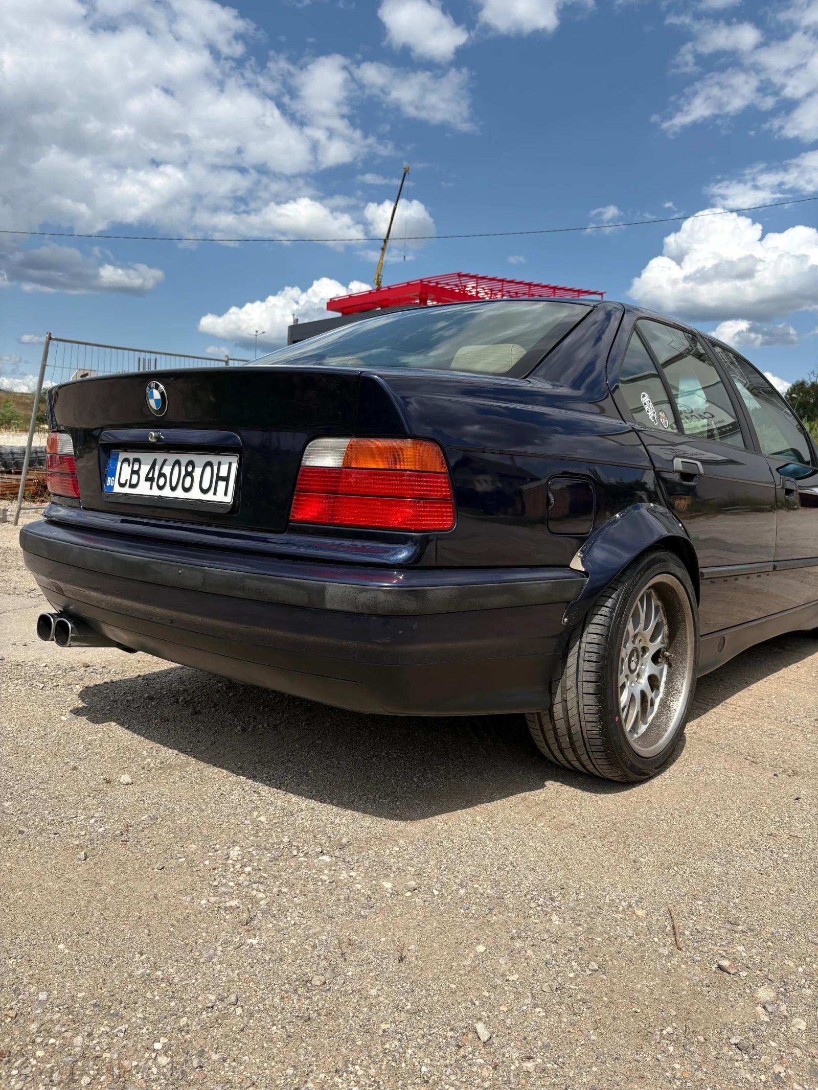 BMW 320, снимка 8 - Автомобили и джипове - 55393670