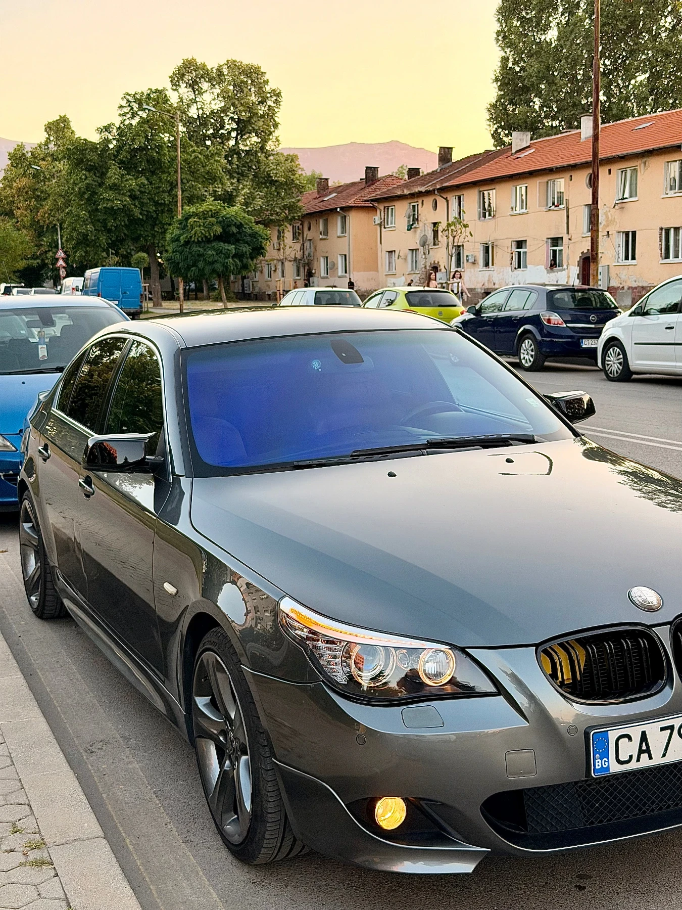 BMW 525, снимка 2 - Автомобили и джипове - 55679449