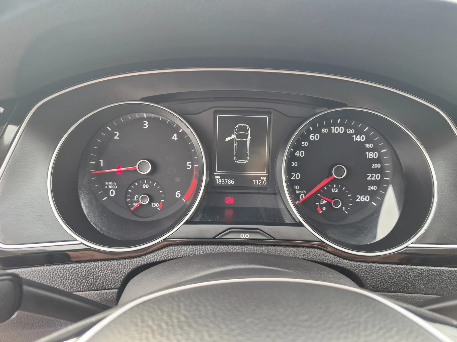 VW Passat 2.0TDI УНИКАТ, снимка 12 - Автомобили и джипове - 56084774