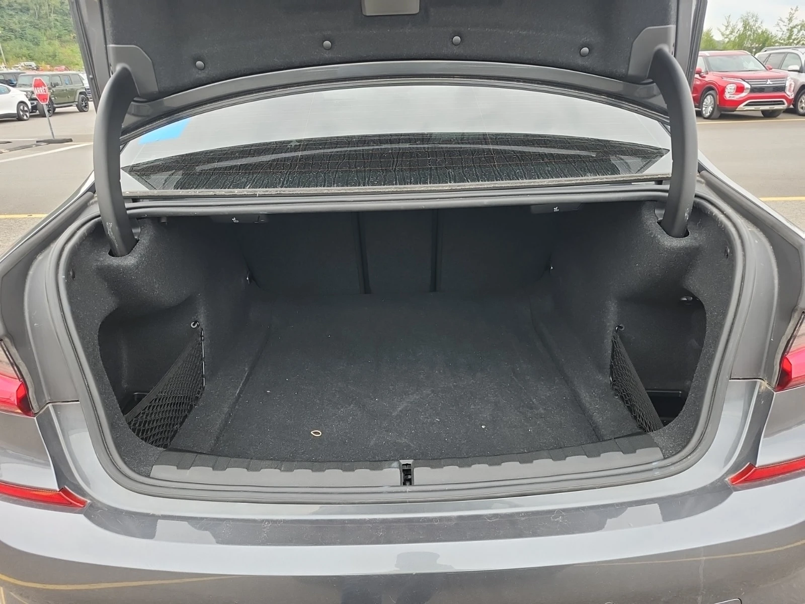 BMW 330 I| M-PACK| HAR/KAR| PANO| 2 KЛЮЧА| , снимка 14 - Автомобили и джипове - 56124469
