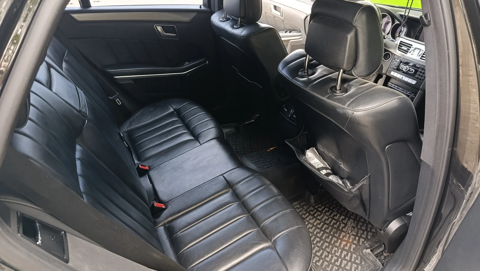 Mercedes-Benz E 250, снимка 6 - Автомобили и джипове - 56458045