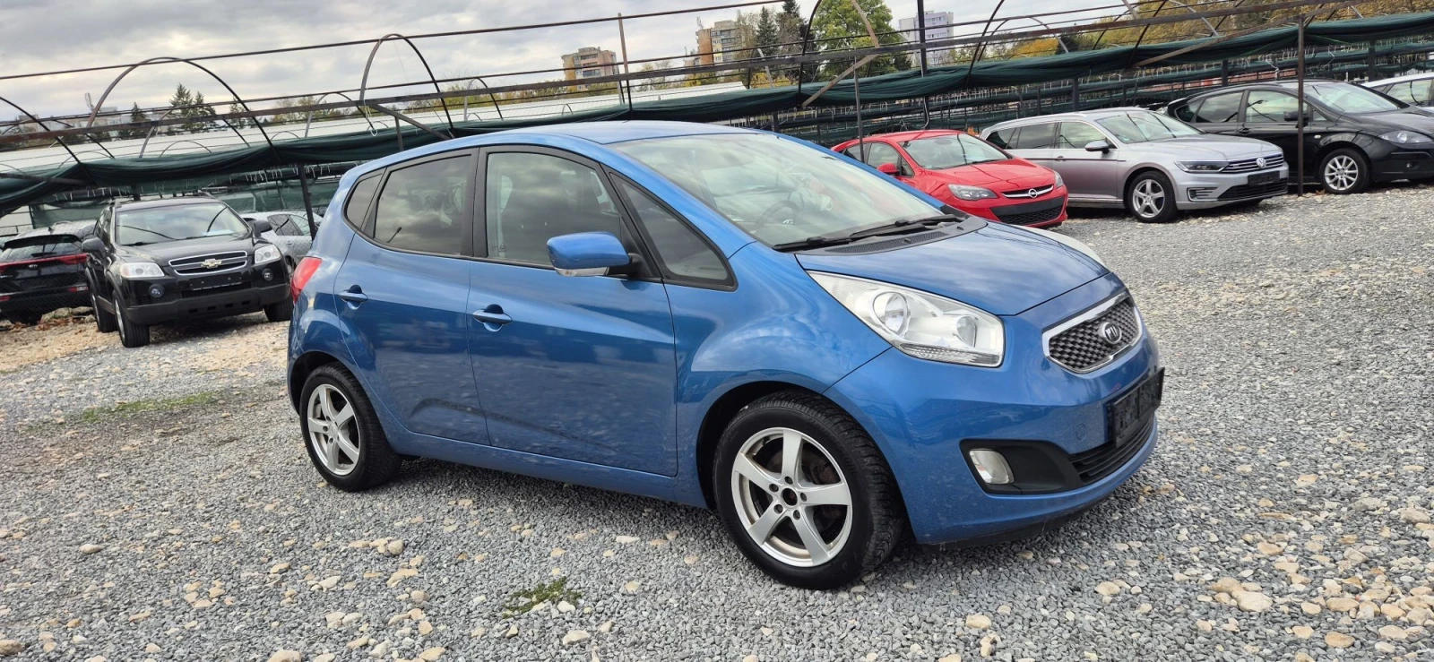 Kia Venga 1.4, снимка 5 - Автомобили и джипове - 56613422