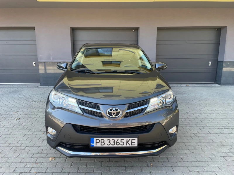 Toyota Rav4 2.0D4D Топ Състояние!!!, снимка 8 - Автомобили и джипове - 47502910