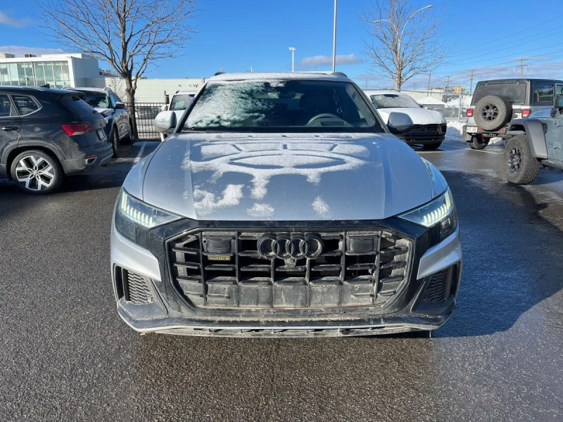 Audi Q8 3.0TFSI quattro, снимка 2 - Автомобили и джипове - 48432289