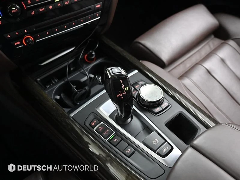 BMW X5 xDrive 50i| 450к.с.| ВКЛ.ТЕХНОТЕСТ, снимка 9 - Автомобили и джипове - 55649927