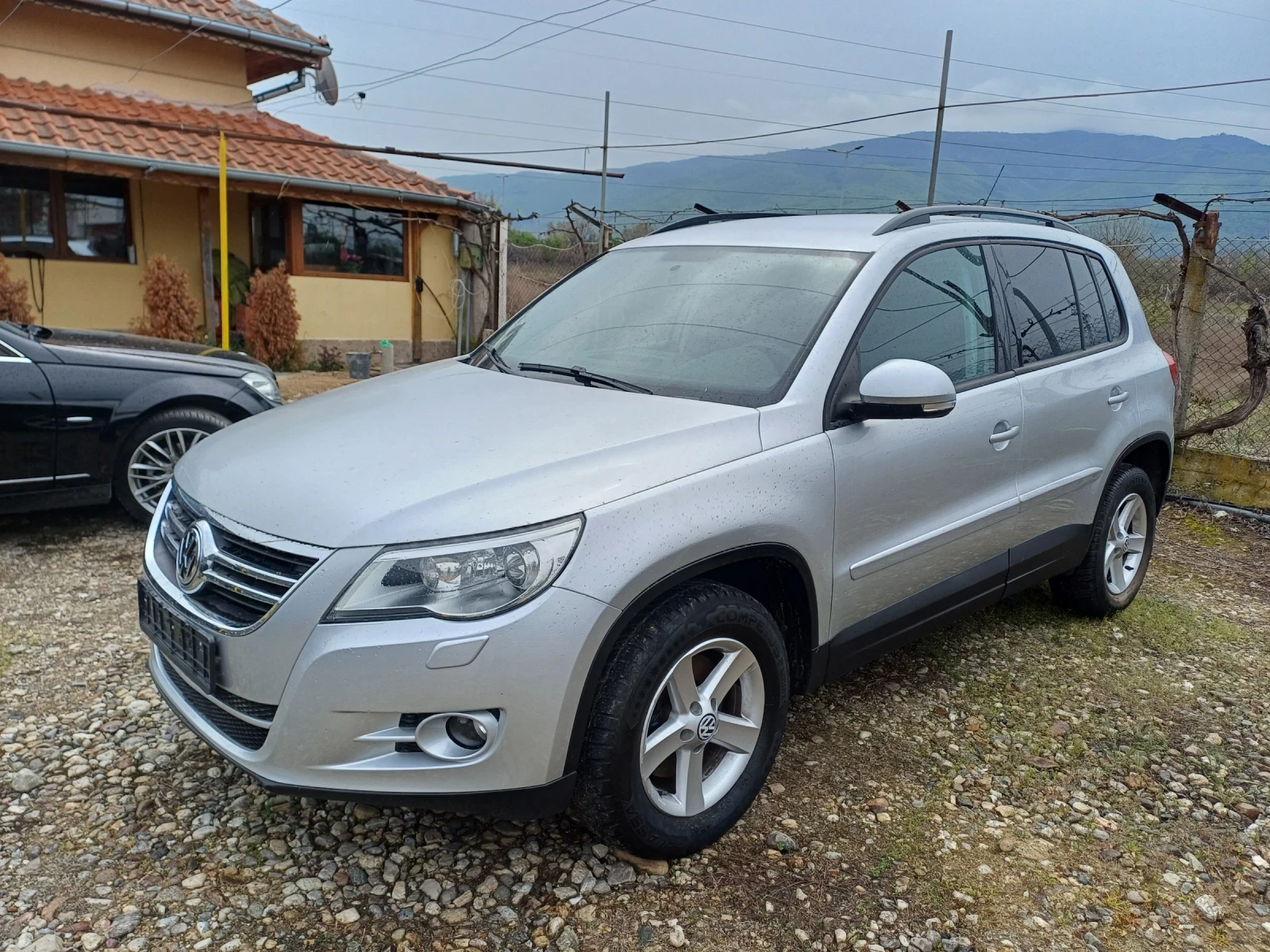 VW Tiguan 2.0 TDI 4-MATION * * XENON* *  - изображение 9