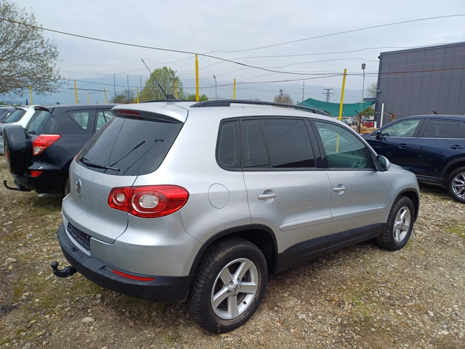 VW Tiguan 2.0 TDI 4-MATION * * XENON* *  - изображение 7