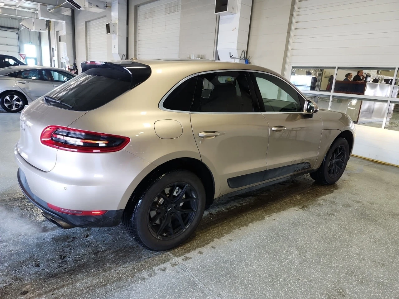 Porsche Macan * S* CARFAX* АВТОФИНАНСИРАНЕ*  - изображение 4