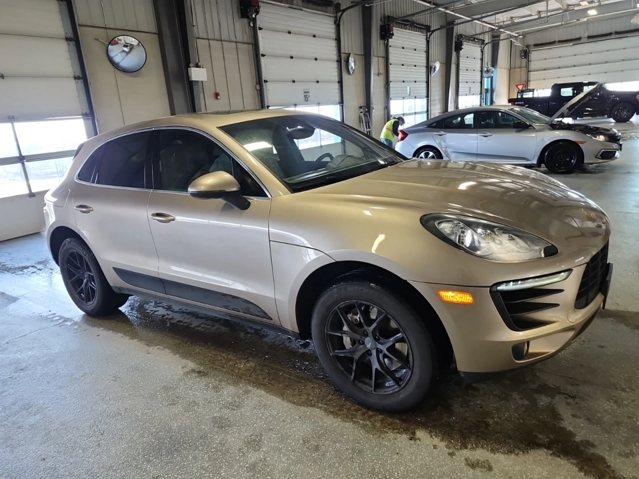 Porsche Macan * S* CARFAX* АВТОФИНАНСИРАНЕ*  - изображение 2