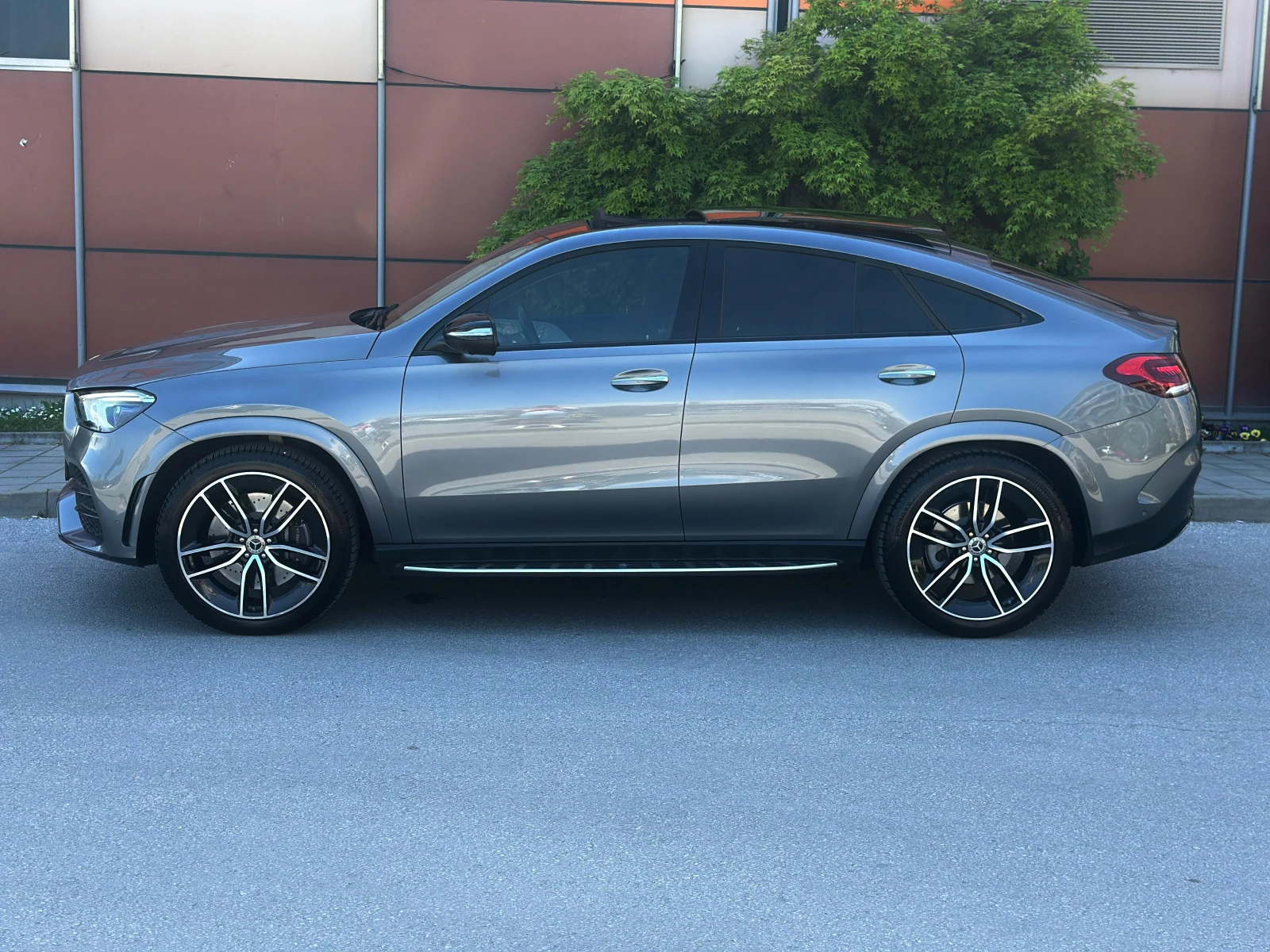 Mercedes-Benz GLE 350 COUPE/AMG/PANO/BURMESTER/360CAM/HEAD-UP/FULL - изображение 6
