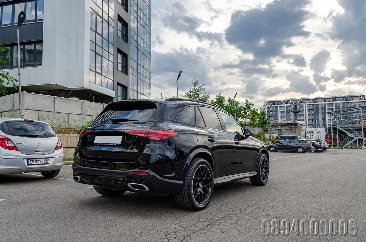 Mercedes-Benz GLC 300 DE4M PLUG IN HYBRID 2xAMG CARBON DESIGNO OFF ROAD - изображение 8