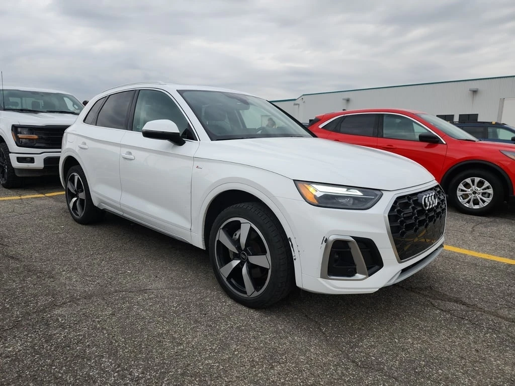 Audi Q5 * PROGRESSIV * CARFAX *    | Mobile.bg   2