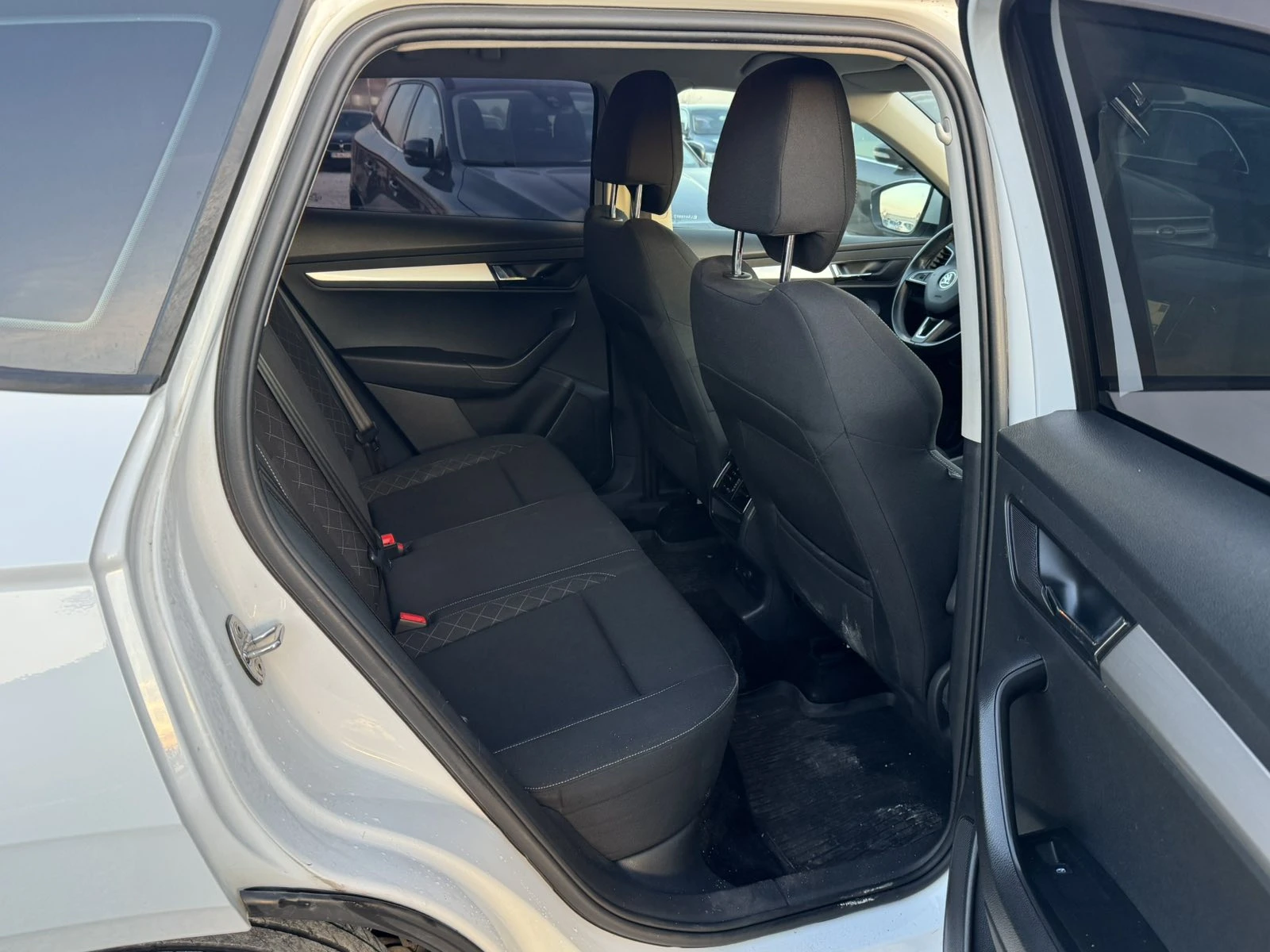 Skoda Karoq 1.6TDI | Mobile.bg � ����������� 14
