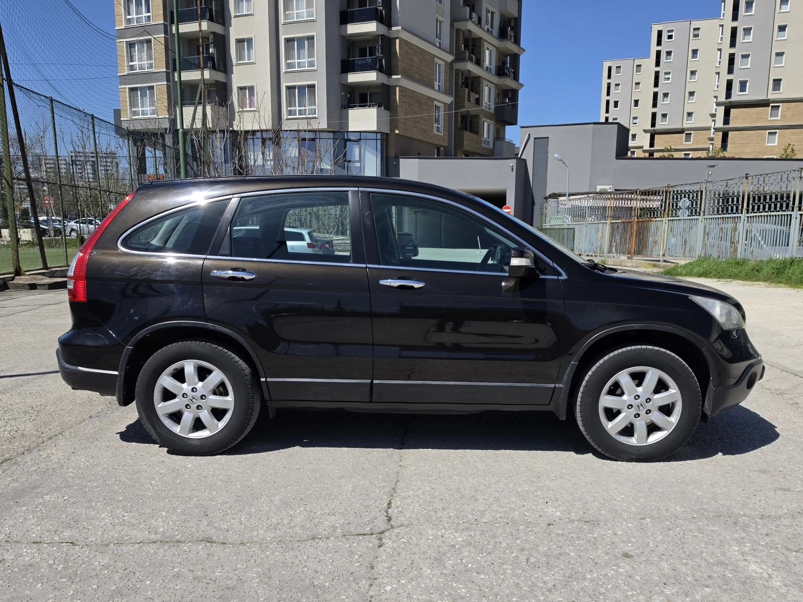 Honda Cr-v 2.0i-VTEC 4x4 Elegance, снимка 4 - Автомобили и джипове - 53150764