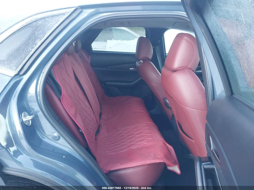 Mazda CX-30 2.5l 2.5 S Carbon Edition, снимка 8 - Автомобили и джипове - 53969666