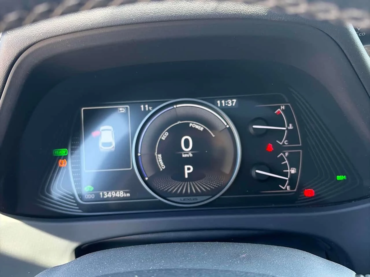 Lexus UX 250h 250h/CARFAX/Подгрев/2 Ключа/Пано/, снимка 8 - Автомобили и джипове - 54169036