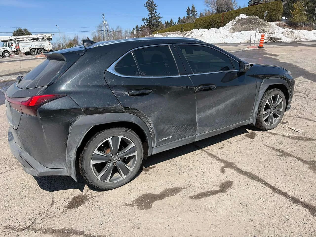 Lexus UX 250h 250h/CARFAX/Подгрев/2 Ключа/Пано/, снимка 4 - Автомобили и джипове - 54169036