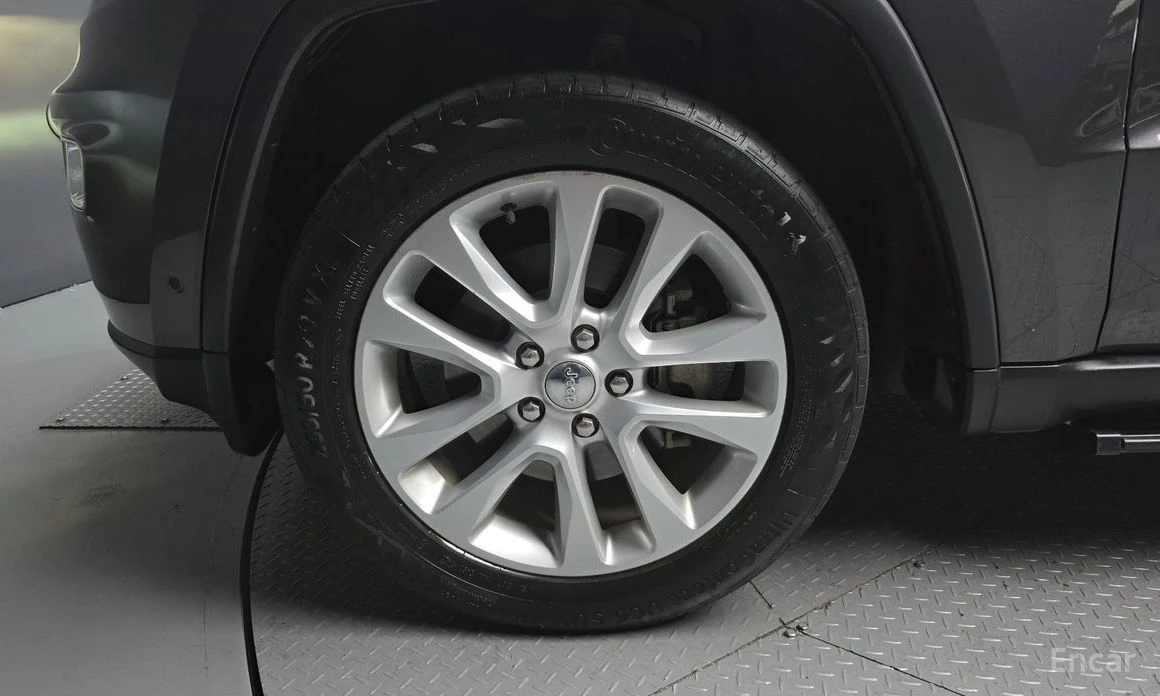 Jeep Grand cherokee, снимка 5 - Автомобили и джипове - 54548461