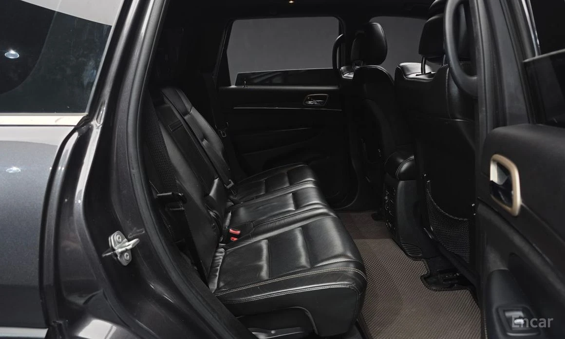 Jeep Grand cherokee, снимка 11 - Автомобили и джипове - 54548461
