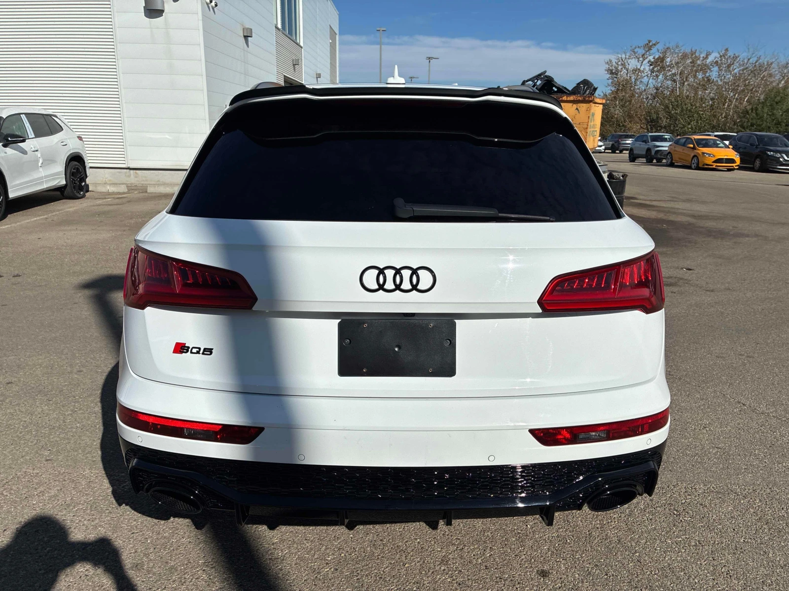 Audi SQ5 Technik | CARFAX | АВТОКРЕДИТ БЕЗ ПЪРВОНАЧАЛНА , снимка 5 - Автомобили и джипове - 56151429