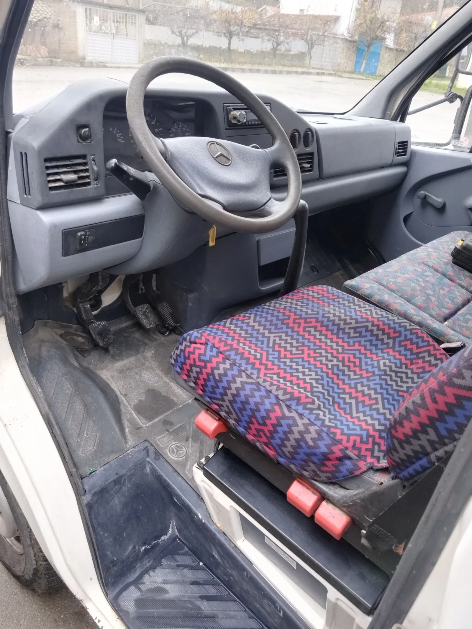 Mercedes-Benz Sprinter 312 падащ борд - изображение 8