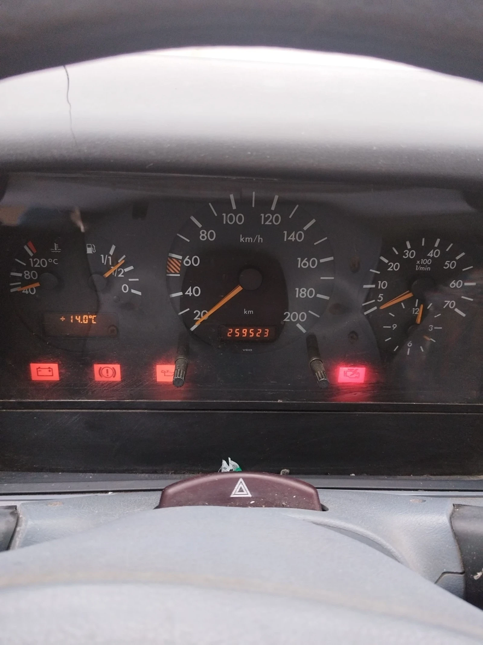 Mercedes-Benz Sprinter 312 падащ борд - изображение 9