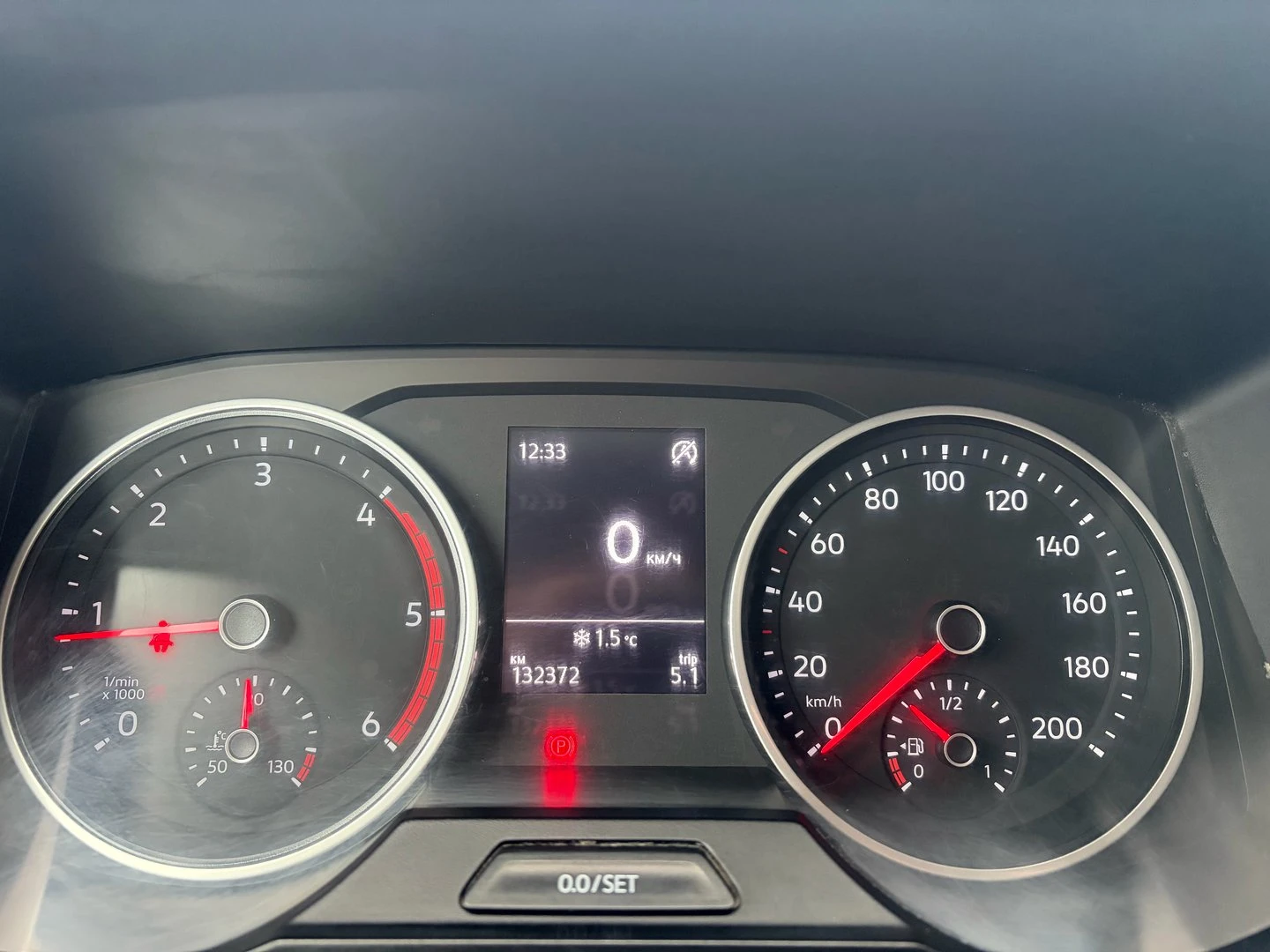 VW Crafter 35 Kasten M 11.3 m3 TDI предно - изображение 8