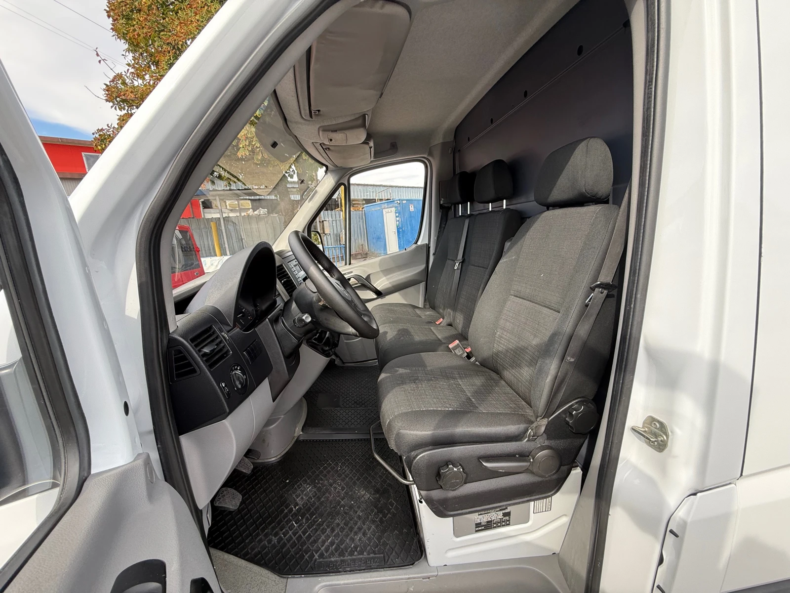 Mercedes-Benz Sprinter 313 CDi , снимка 8 - Бусове и автобуси - 56316370