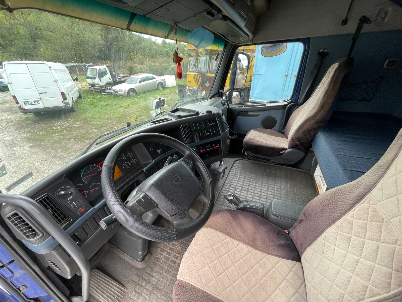 Volvo Fh 440 4x2 T/ за чиста вода - изображение 9