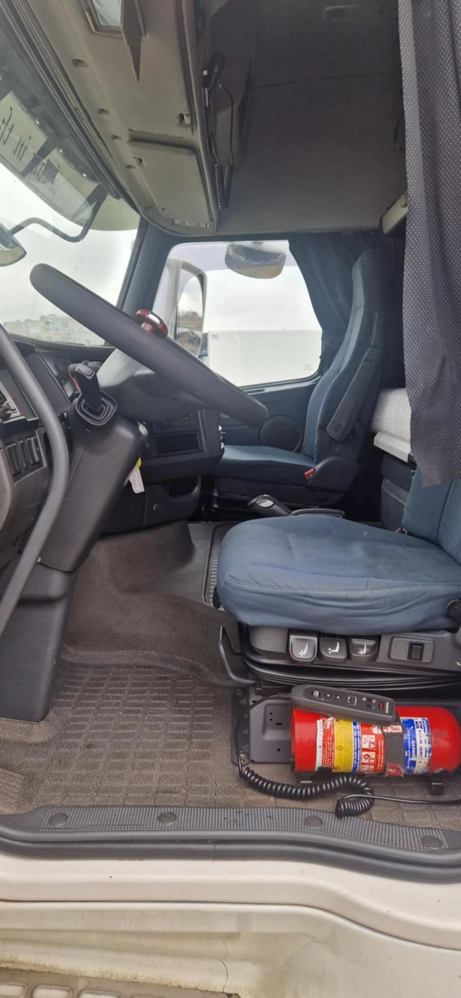 Volvo Fh ХЕНГЕР - изображение 4