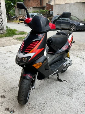     Aprilia Sr