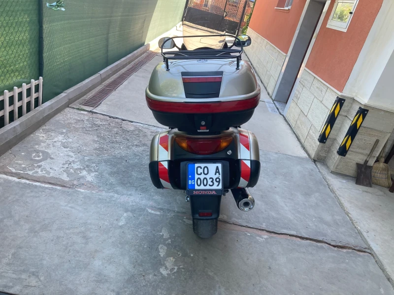 Honda Deauville 650, снимка 5 - Мотоциклети и мототехника - 51795017