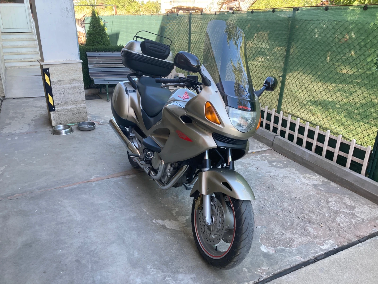 Honda Deauville 650 - изображение 7