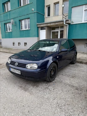 VW Golf, снимка 1