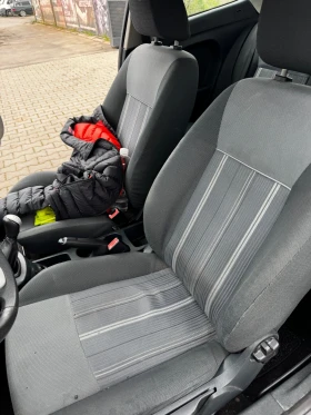 Ford Fiesta 1.4 газ/бензин 97к.с., снимка 11
