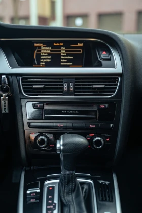 Audi A4 S line 3.0  | Mobile.bg    12