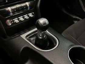 Ford Mustang GT * Фиксирана цена до БГ * Ръчна кутия * 90к км | Auto.bg — изображение 9