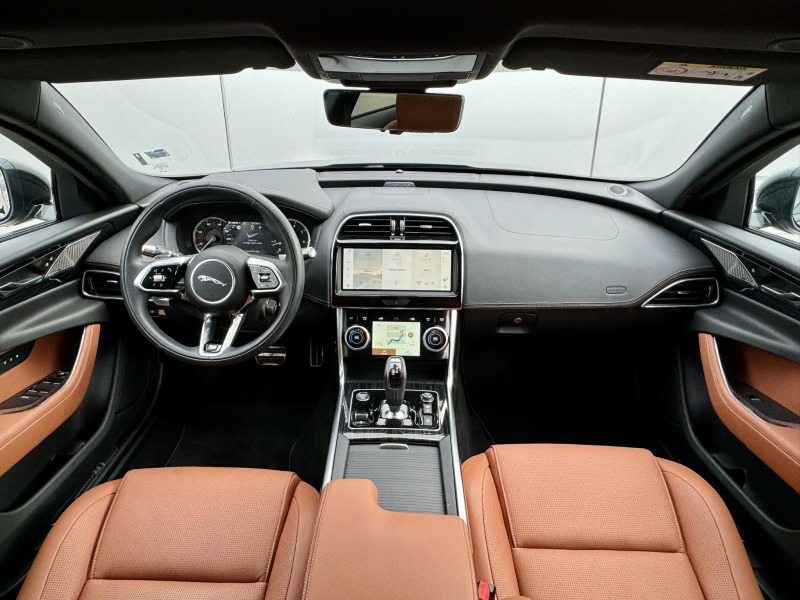 Jaguar XE 2.0 I4, снимка 12 - Автомобили и джипове - 44411309