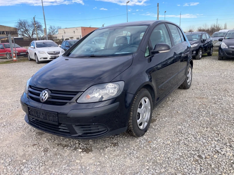 VW Golf Plus 1.6 FSI, снимка 2 - Автомобили и джипове - 48638818